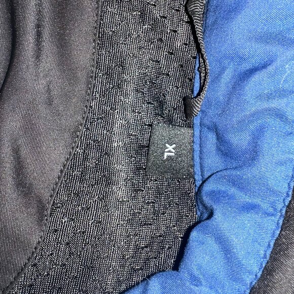 Harley-Davidson Black and Blue Sporty Jacket with Stand-Up Collar - Picture 6 of 13